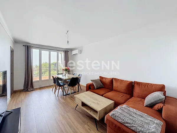 Exclusivité, Appartement Grasse 3 pièce(s) 2 chambres, 58 m2, terrasse et deux balcons, Vue dégagée