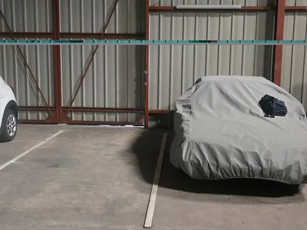 Location emplacement dans garage