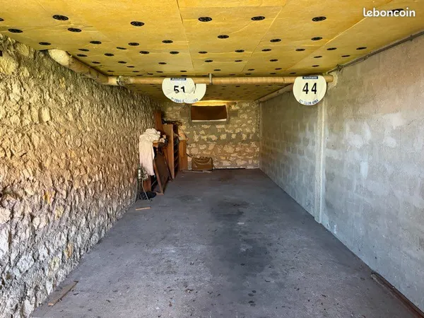 Box 2 voitures 32m2
