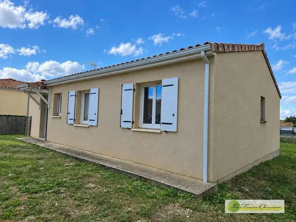 Maison de plain-pied 4 pièces 102 m²