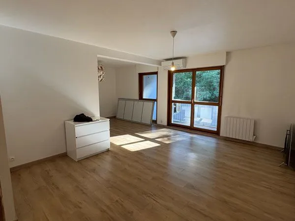Loue appartement