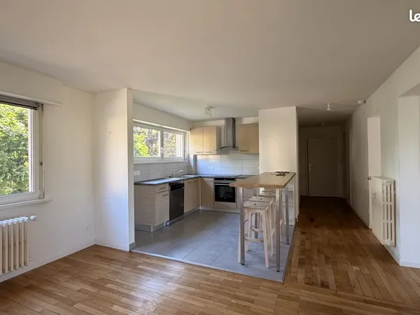 Appartement 4 pièces 82 m²