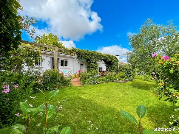 Maison 7 pièces 213 m²