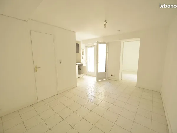 Studio 2 pièces 24 m²