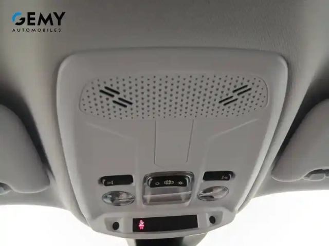 Peugeot 2008 puretech 100 s&amp;s bvm6 — photo 33