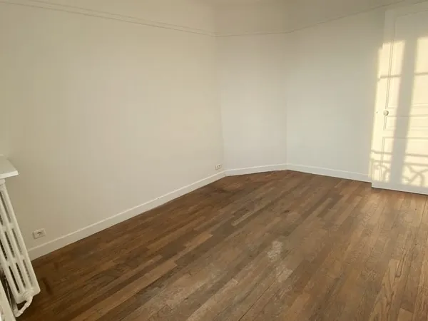 Appartement Location Saint-Ouen-sur-Seine 1p 17m² 600€