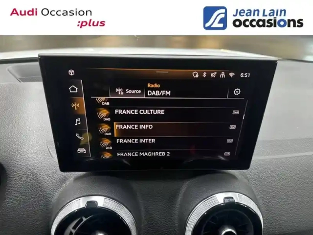 Audi Q2 35 tfsi 150 s tronic 7 — photo 16