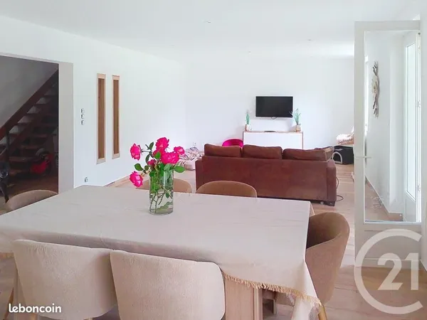 Maison 6 pièces 163 m²