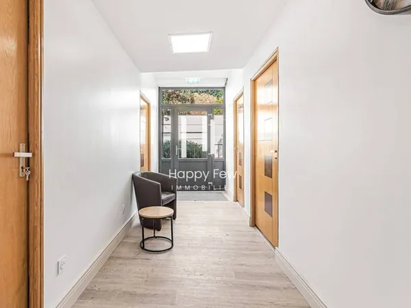 Bureaux 90 m²