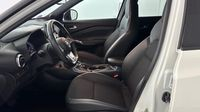 Nissan Juke 1.6 Hybrid 143ch N-Connecta 2022.5 — photo 12