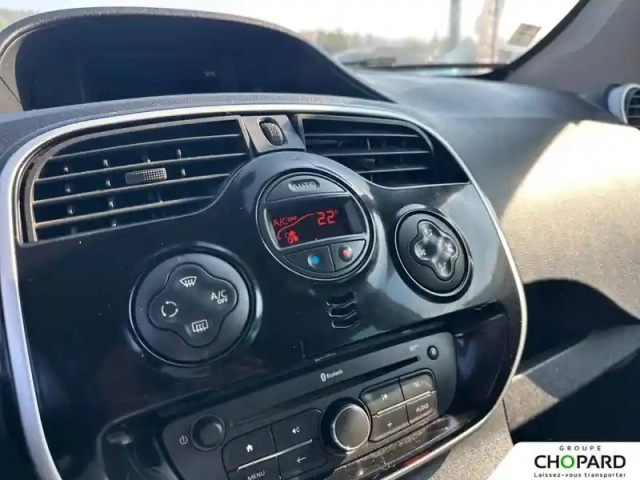 Renault Kangoo blue dci 115 — photo 14