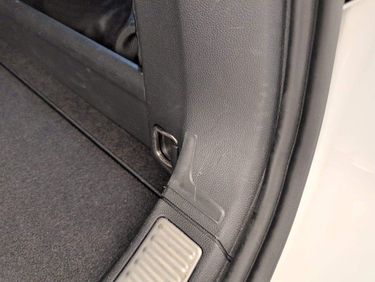 Volkswagen Passat — photo 26