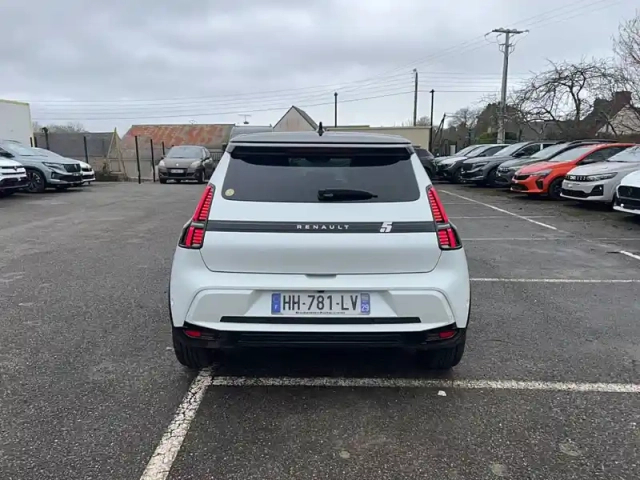 Renault 5 renault  e-tech electrique 10 ch autonomie confort — photo 4