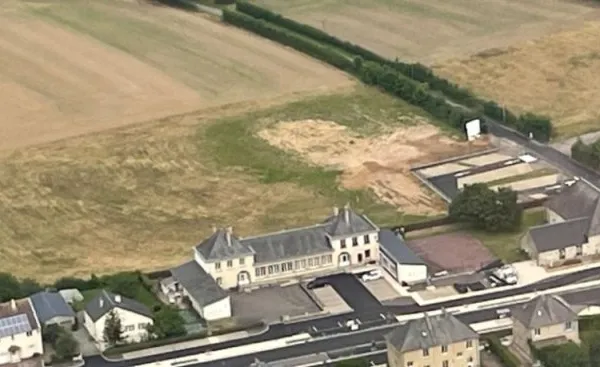 Terrain 413 m²