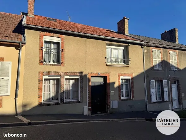 Propriété 9 pièces 303 m²