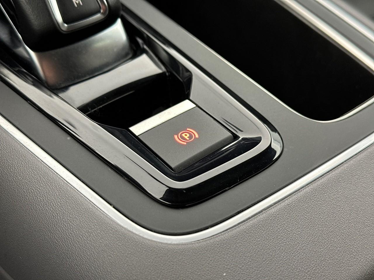 Citroën C5 Aircross puretech 130 s&s eat8 c-series — photo 34