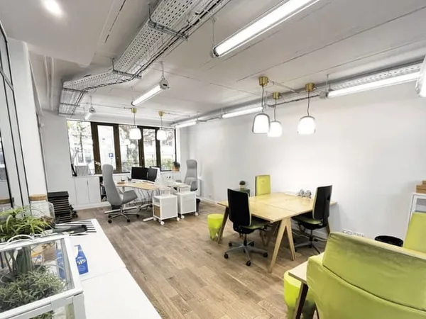 Bureaux 1 pièce 37 m²