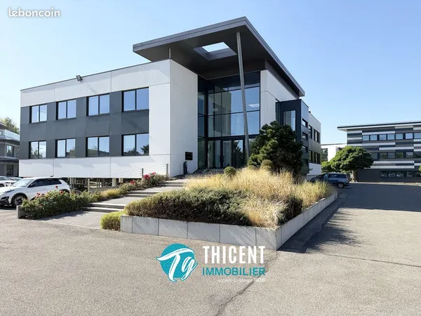 Bureaux 595 m² Schiltigheim