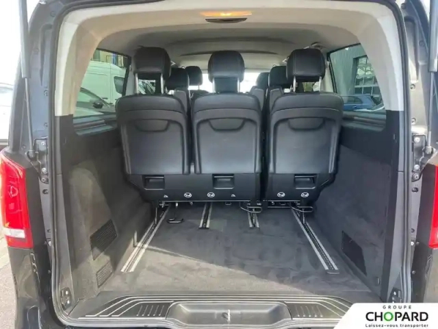 Mercedes Classe V eqv 300 extra long 204 ch — photo 37