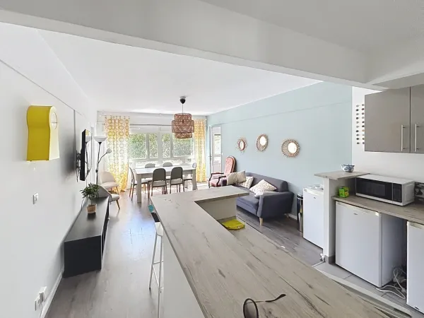 Appartement 6 pièces 103 m²
