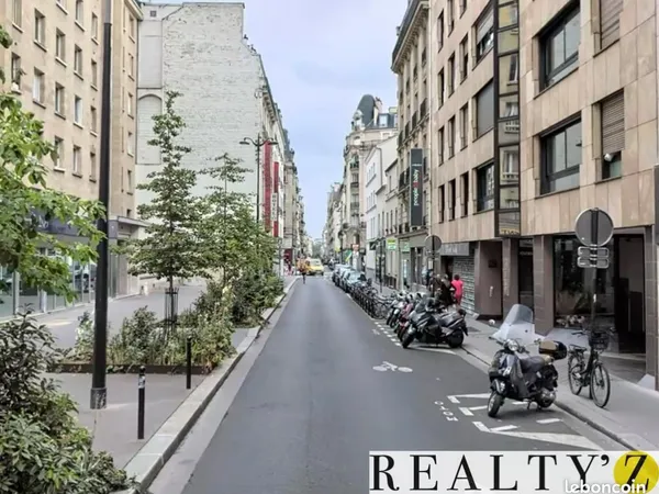 Local commercial 295 m²