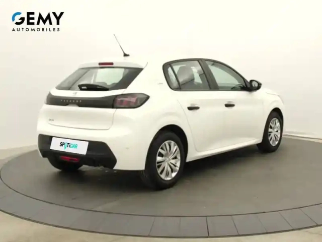 Peugeot 208 puretech 75 s&amp;s bvm5 — photo 18