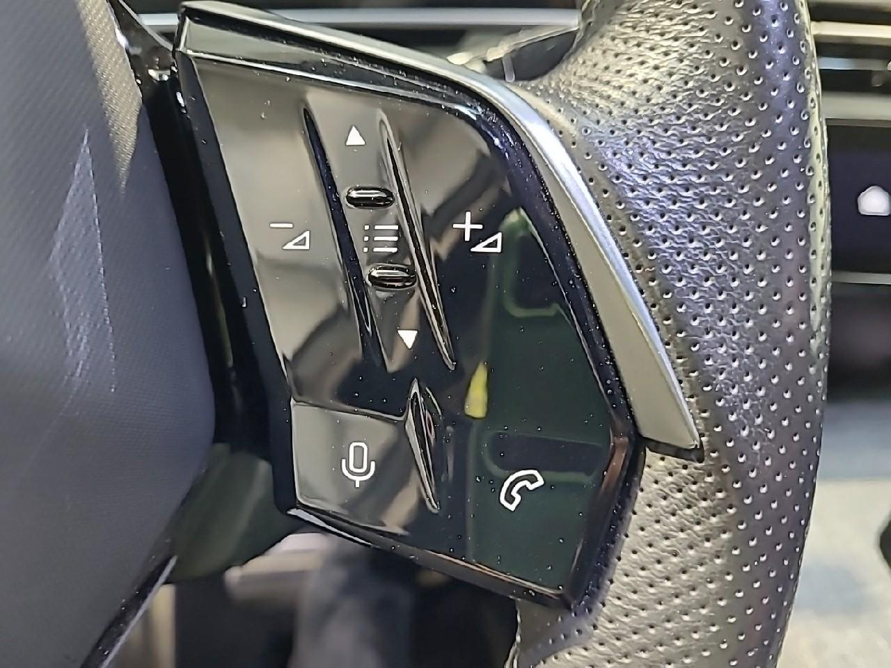 Peugeot 3008 hybrid 136 e-dcs6 gt — photo 19