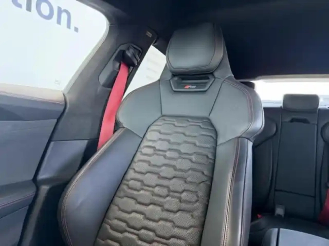 Audi E-Tron rs  gt 598ch quattro — photo 13