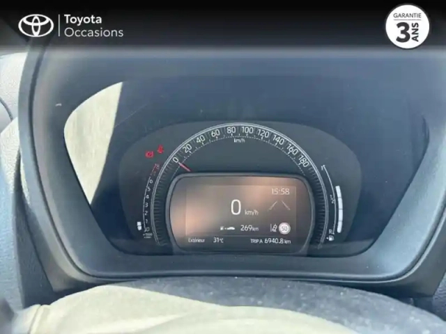 Toyota Aygo X 1.0 vvt-i 72ch design my24 — photo 14