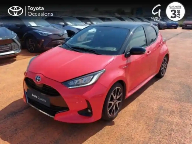 Toyota Yaris 116h première 5p