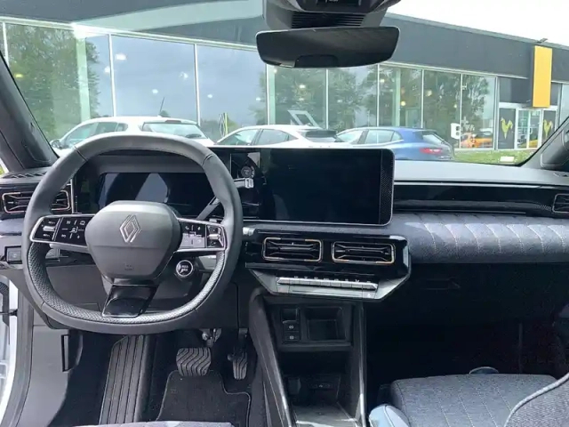 Renault 4 renault  e-tech electrique 150 ch autonomie confort — photo 8