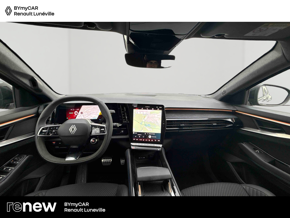 Renault Austral full hybrid E-Tech 200 ch — photo 9