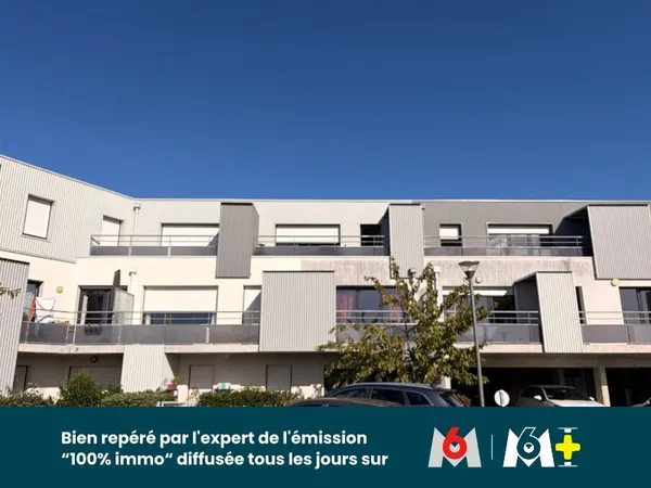 Appartement T3 De 60 M2 - Dernier Étage - Balcon 9 M2 - 2 Parkings Privatifs