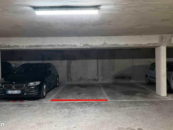 Parking/box 11 m² CHATOU