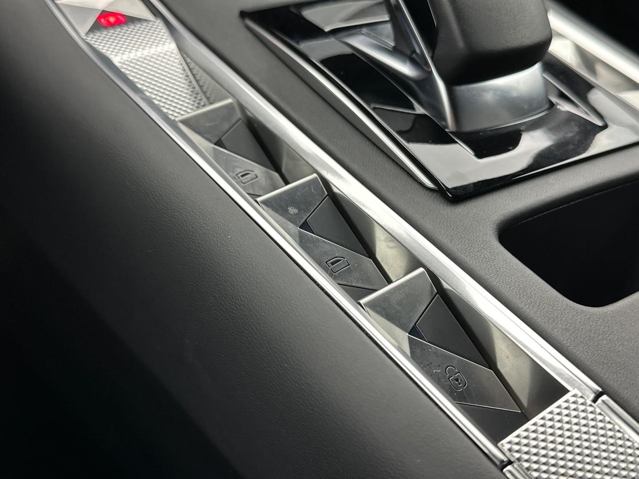 Ds Ds 7 crossback hybride rechargeable e-tense 360 eat8 4x4 performa — photo 29