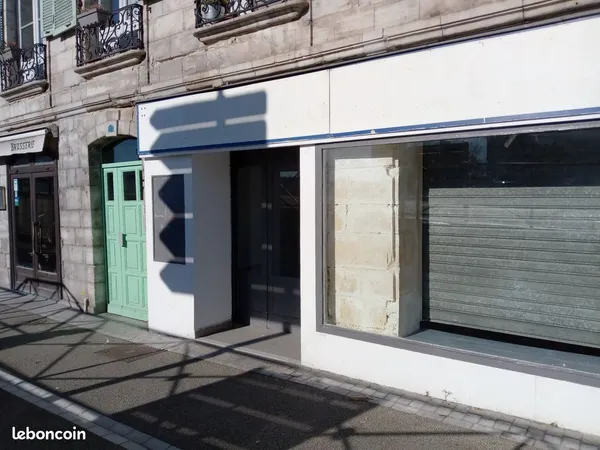 Local commercial bayonne