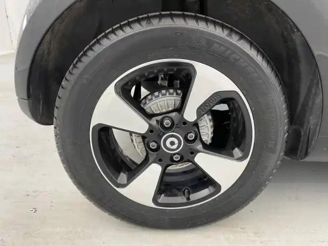 Smart Fortwo coupé 82 ch — photo 60