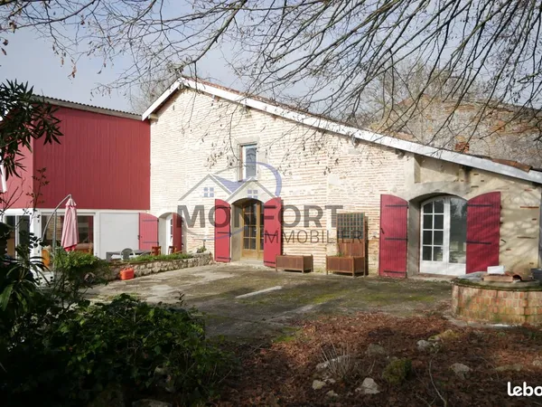 Propriété 4 pièces 190 m²