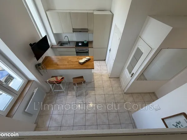 Studio 1 pièce 22 m²