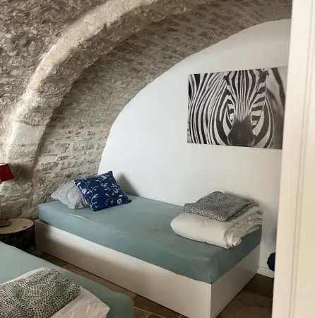 Hôtellerie et restauration Vente Allonne   888100€