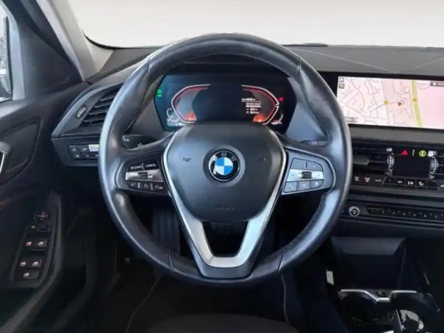 Bmw Serie 1 série 1 118ia 136ch edition sport dkg7 — photo 12