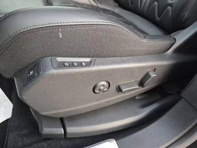 Peugeot 3008 puretech 130ch s&amp;s eat8 — photo 22