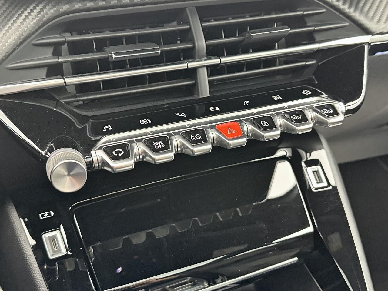Peugeot 208 puretech 100 s&s eat8 gt — photo 28