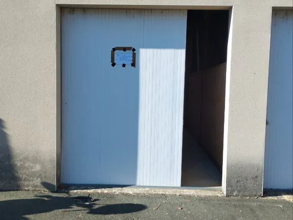 Garage/box/local