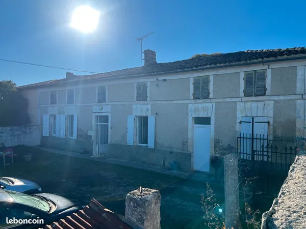 Maison Charentaise à rénover