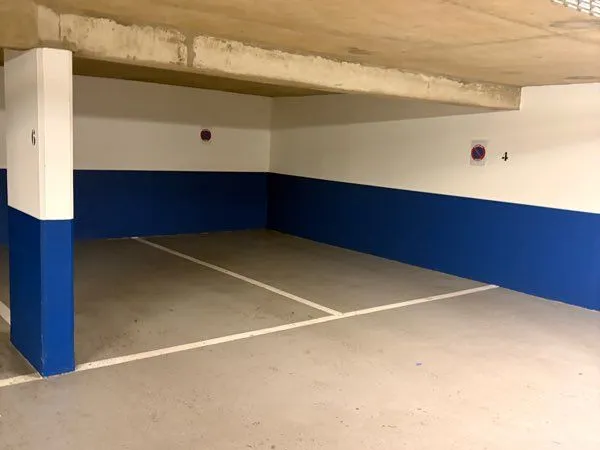 Place de parking à louer - Rue de Courcelles, Paris 17e