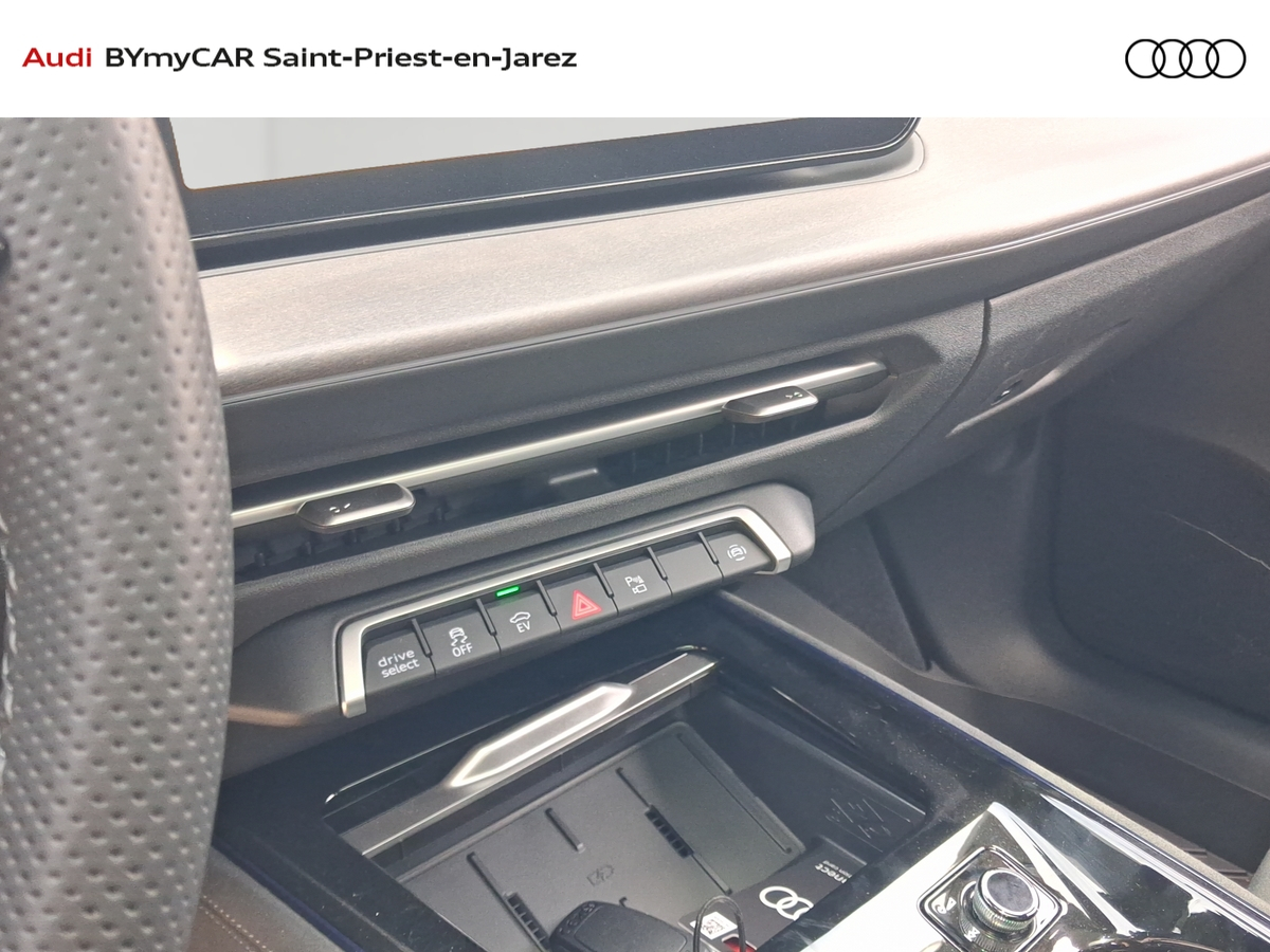 Audi Q3 Sportback e-hybrid 272 ch S tronic 6 — photo 22
