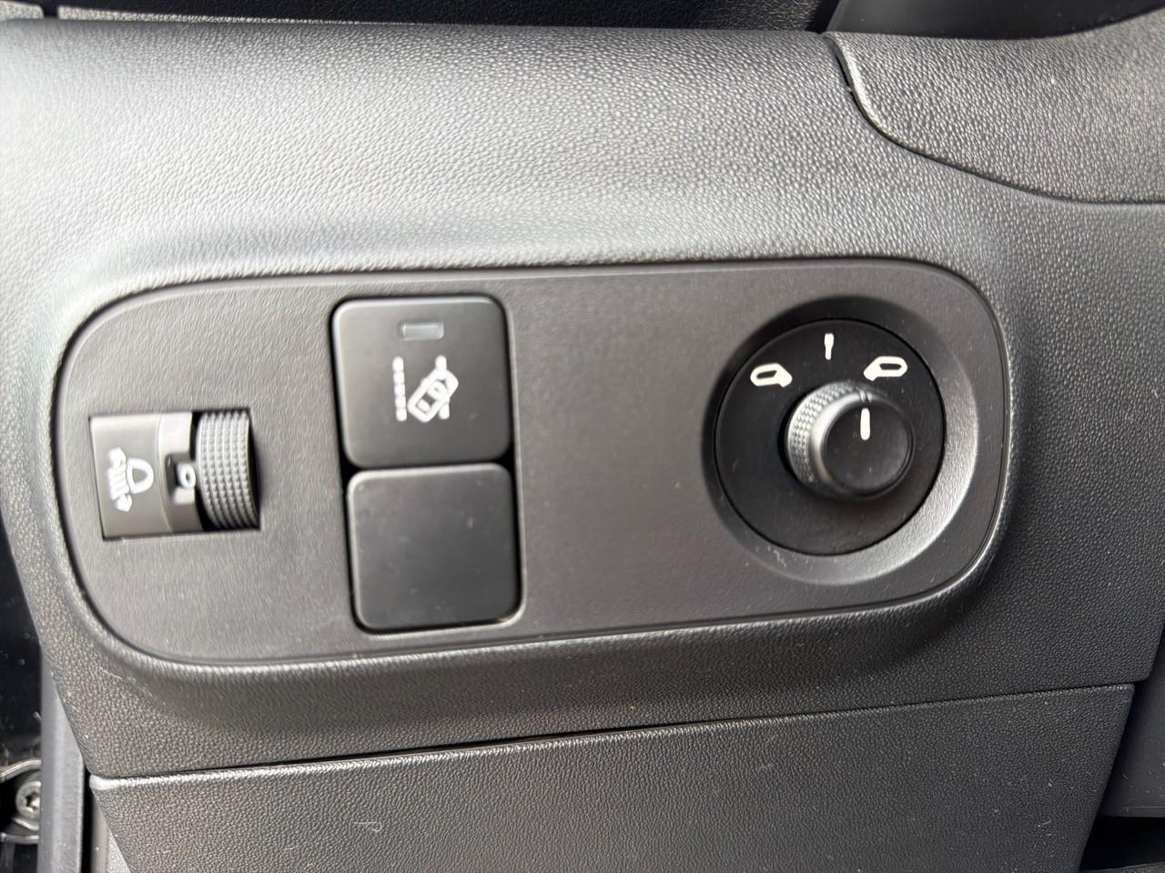Citroën C3 puretech 83 s&s bvm5 you! — photo 17