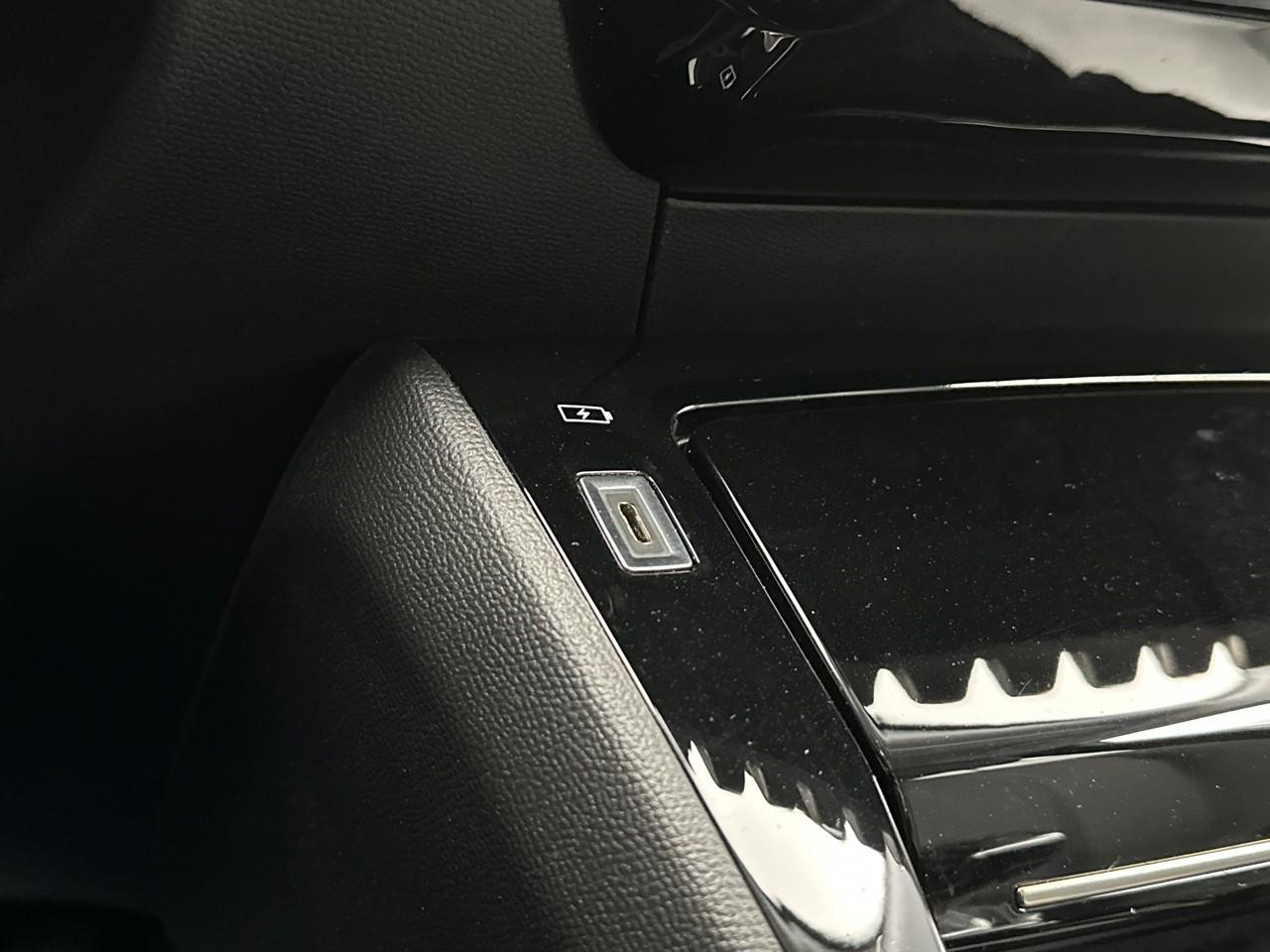 Peugeot 2008 puretech 130 s&s eat8 allure — photo 28