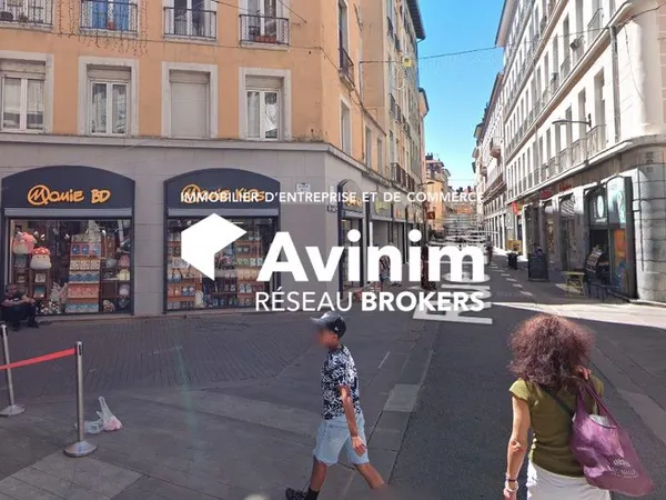 Local commercial 71 m² Grenoble